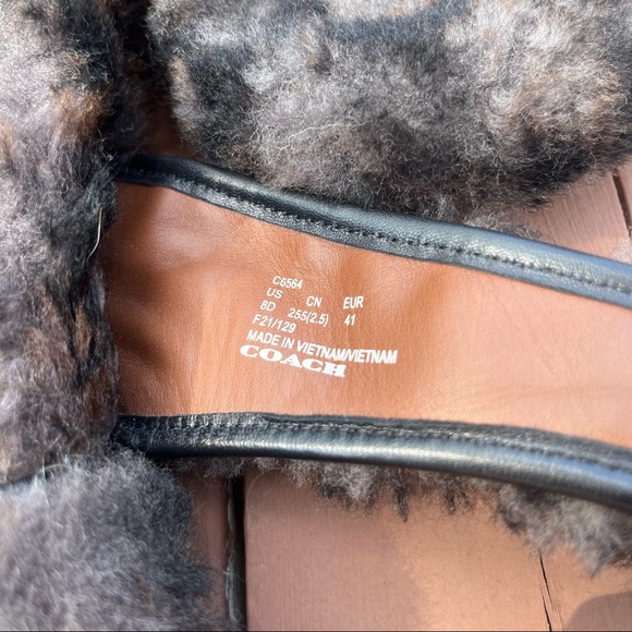 Coach RUNWAY Signature Shearling Sandals - Picture 9 of 11